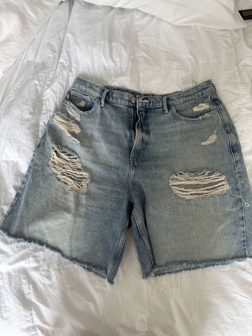Good American Light Blue Distressed Denim Bermudas